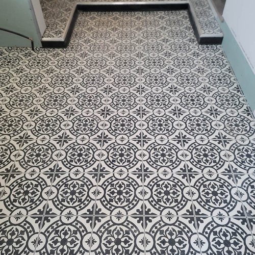 Vinyl Flooring Installation
